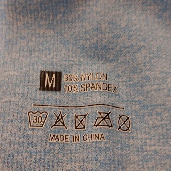 2 Piece Set Sports Bra And Shorts Medium Light Blue New Without Tags - Picture 8 of 8